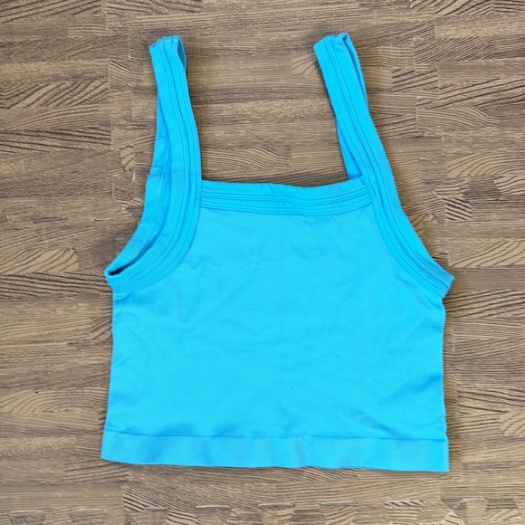 URBAN OUTFITTERS BRIGHT BLUE TANK TOP SIZE MEDIUM/LARGE - Picture 2 of 2